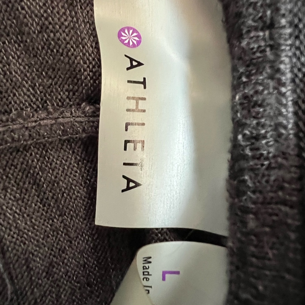 Athleta Hooded Poncho - Picture 4 of 4